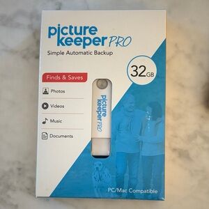 Picture Keeper Pro 32GB Backup Drive